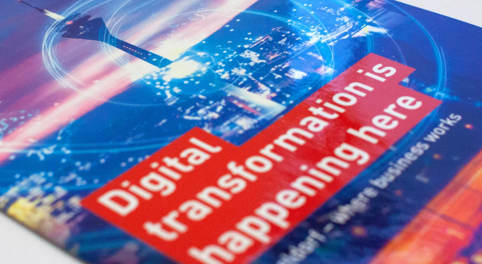 Broschüre Digitalisierung: Close-up Titel